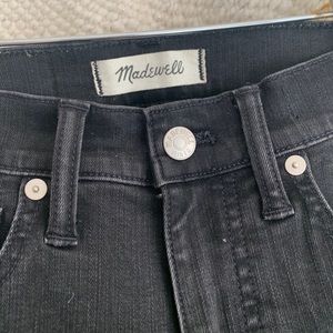Madewell size 23 skinny black high waisted jeans